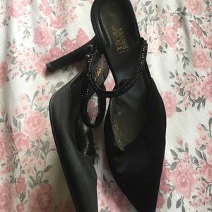 Vintage Gianni Versace mule kitten heel pumps